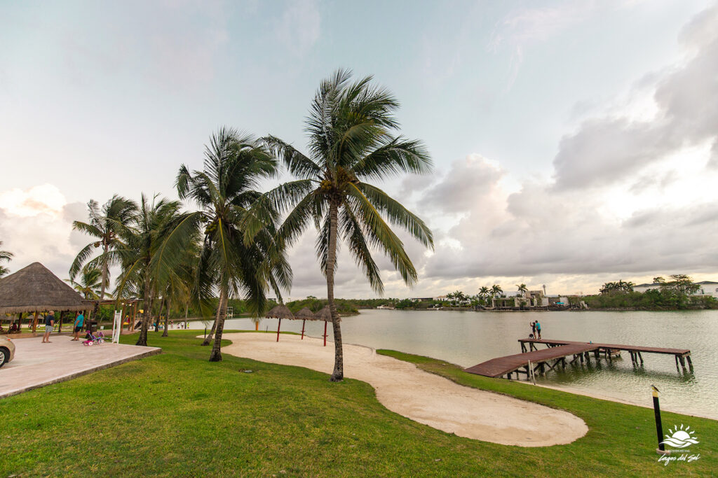 Propiedades e Inmuebles en Cancun - Lagos del Sol Lotes Residenciales